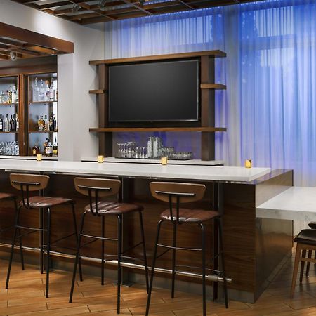 Courtyard By Marriott Los Angeles Woodland Hills Экстерьер фото