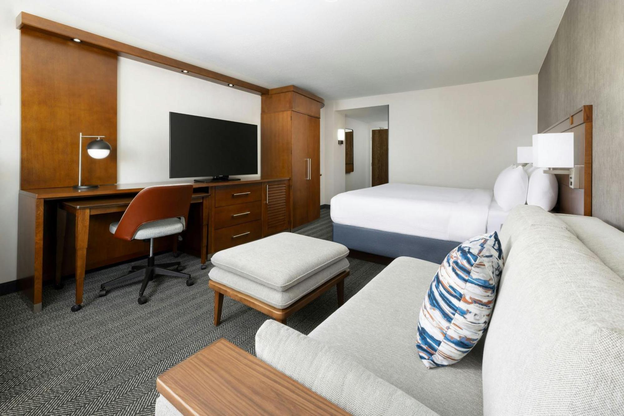 Courtyard By Marriott Los Angeles Woodland Hills Экстерьер фото