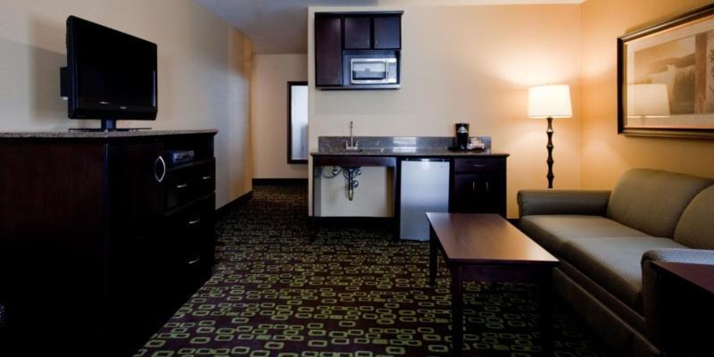 Courtyard By Marriott Los Angeles Woodland Hills Экстерьер фото