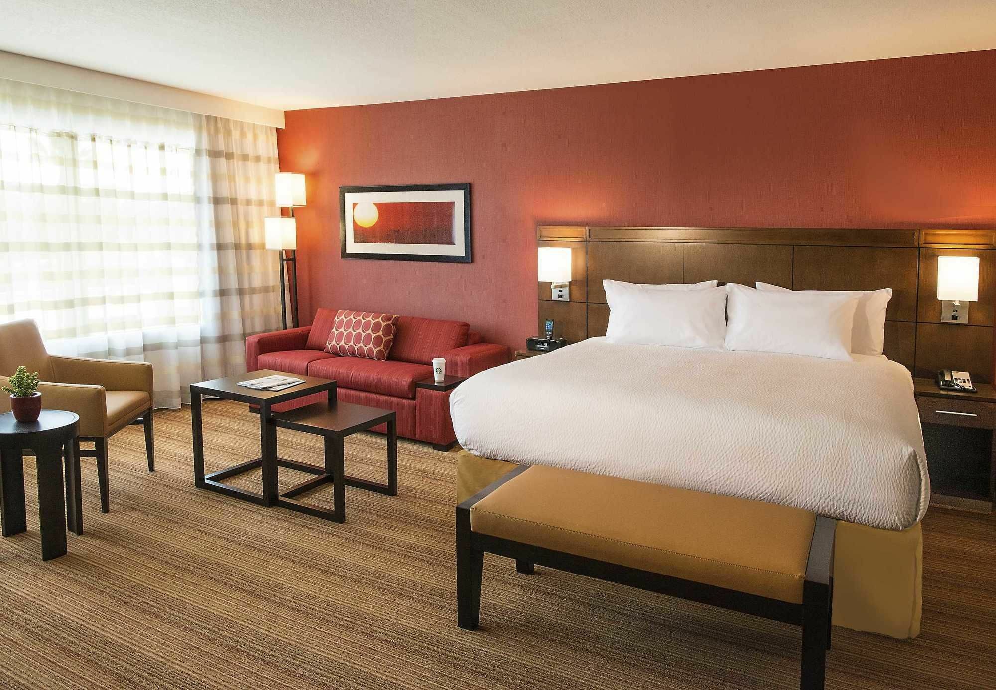Courtyard By Marriott Los Angeles Woodland Hills Экстерьер фото